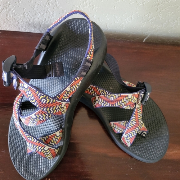 Women's Chacos Size 8 Pre-owned - Picture 1 of 6